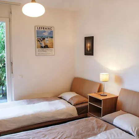 Coris By Interhome *